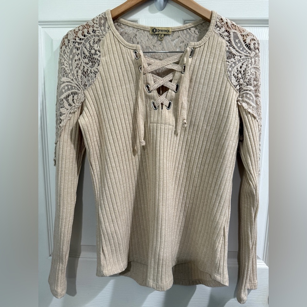 Democracy Cream Lace Up Ribbed Long Sleeve Lace Detail Cottage Prarie Romance